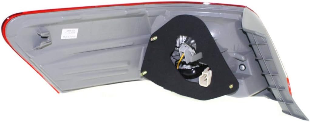 Tail Light Assembly Pair P584756