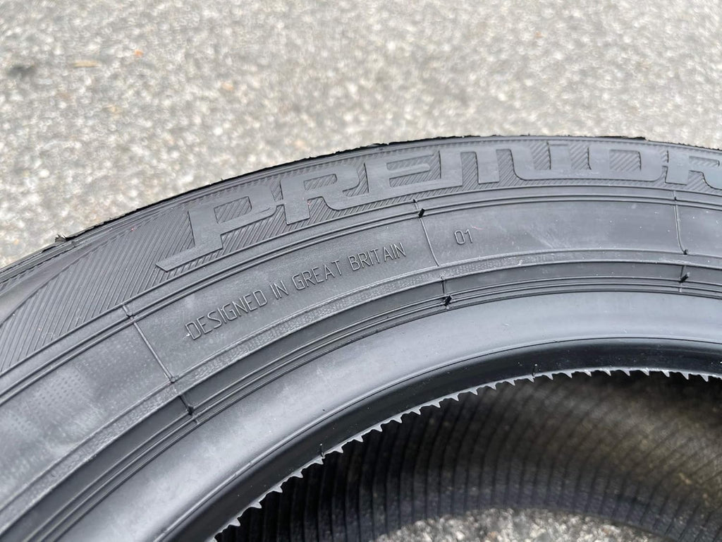 Set of 4 205/60R16 92V Performance Radial Tires L799338