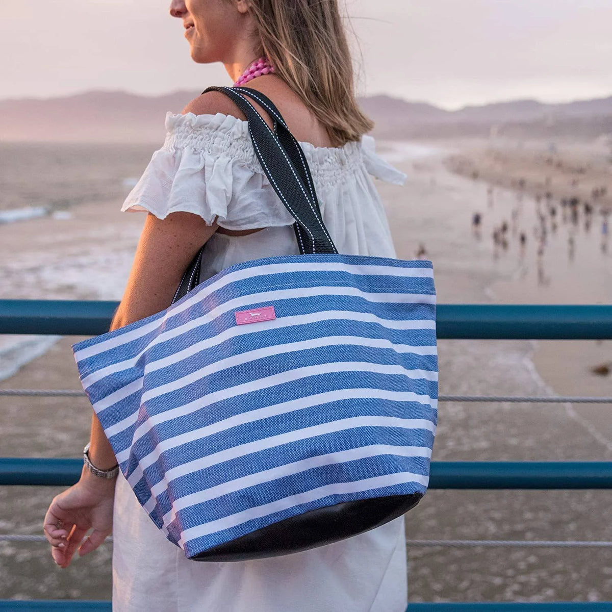 Navy Shoulder Bag T790