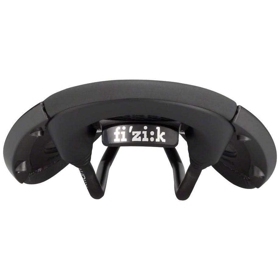 Black Saddle Q13902