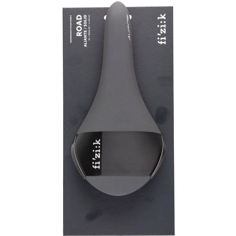 Black Saddle Q13902