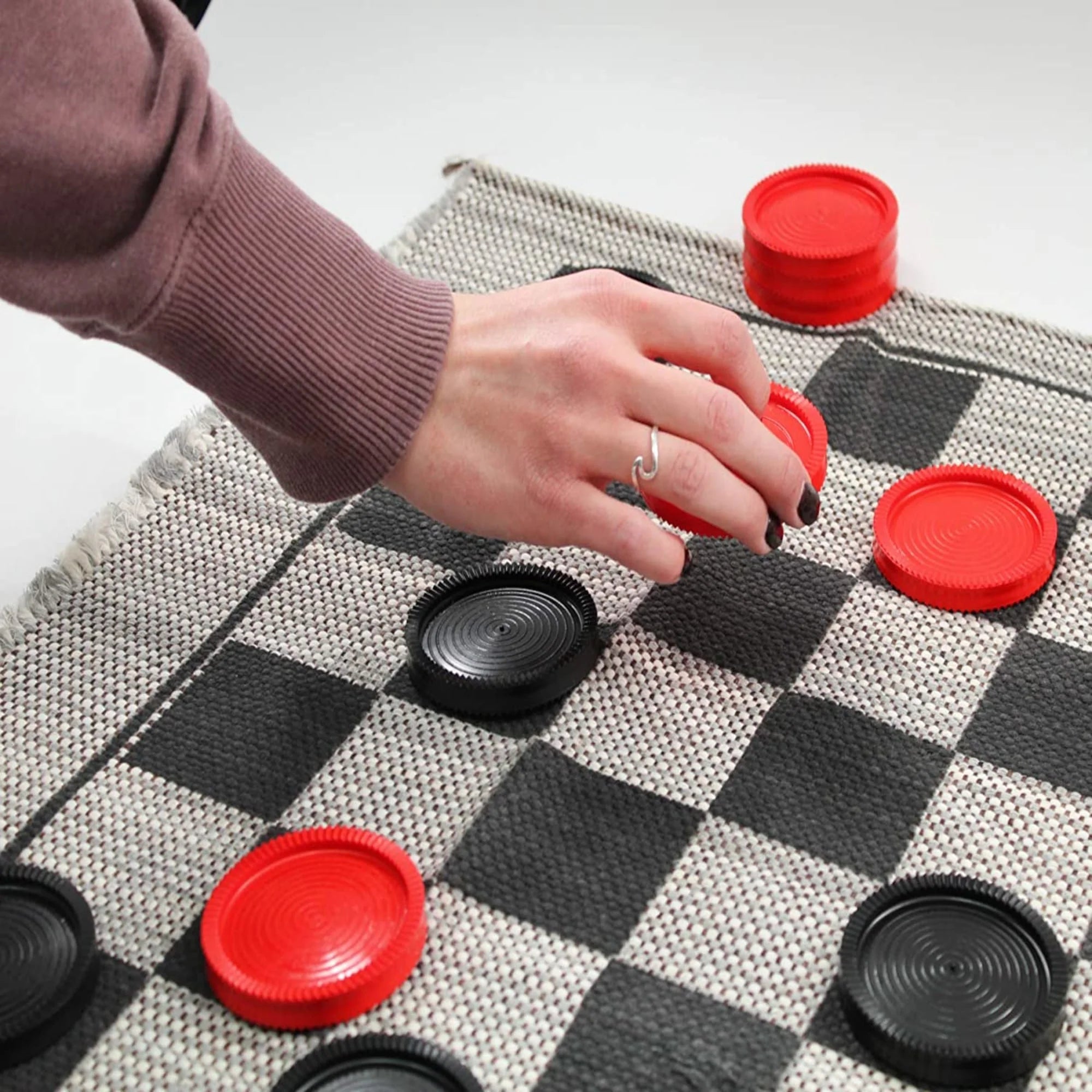Jumbo Checkers Rug Game R88952