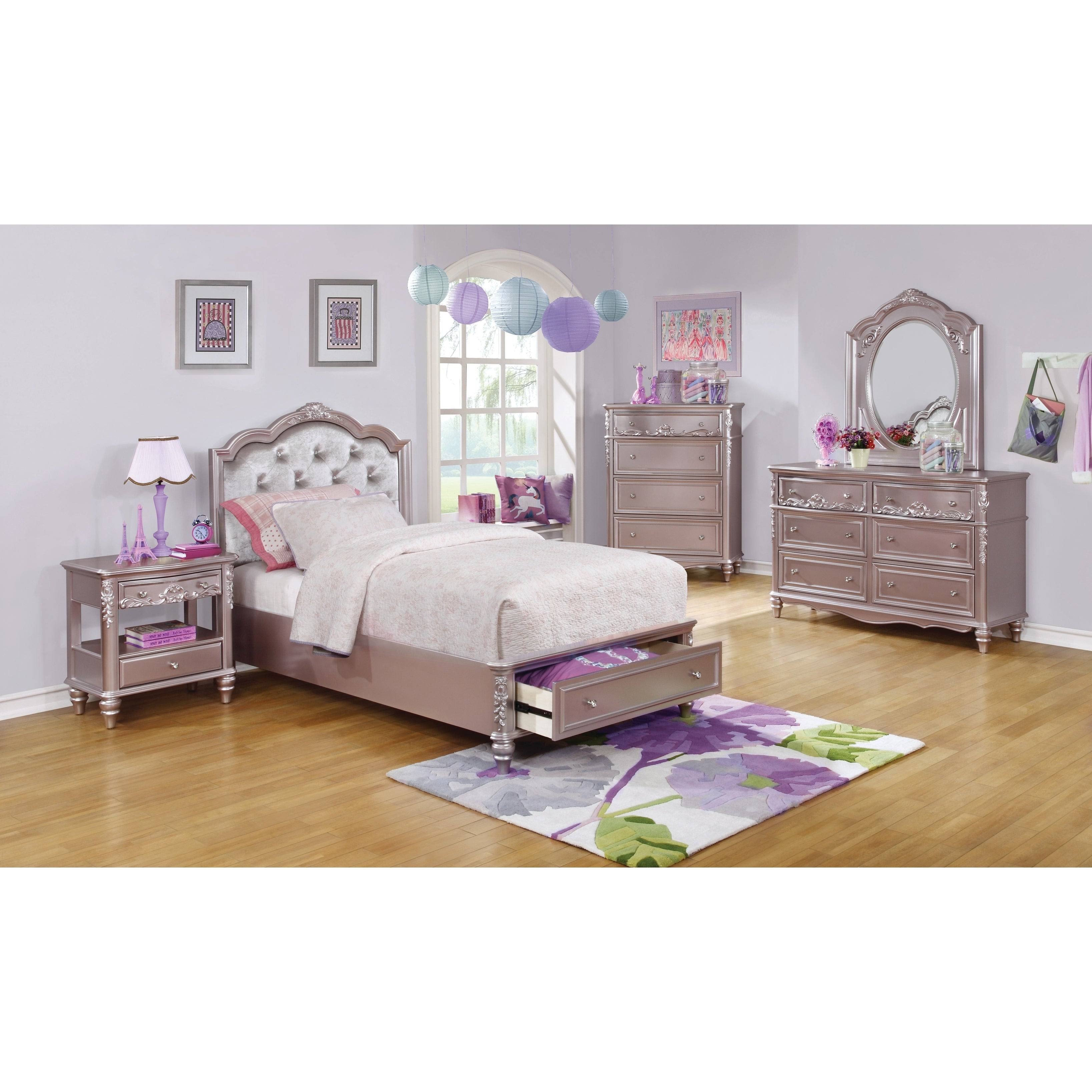 Metallic Lilac Nightstand E567