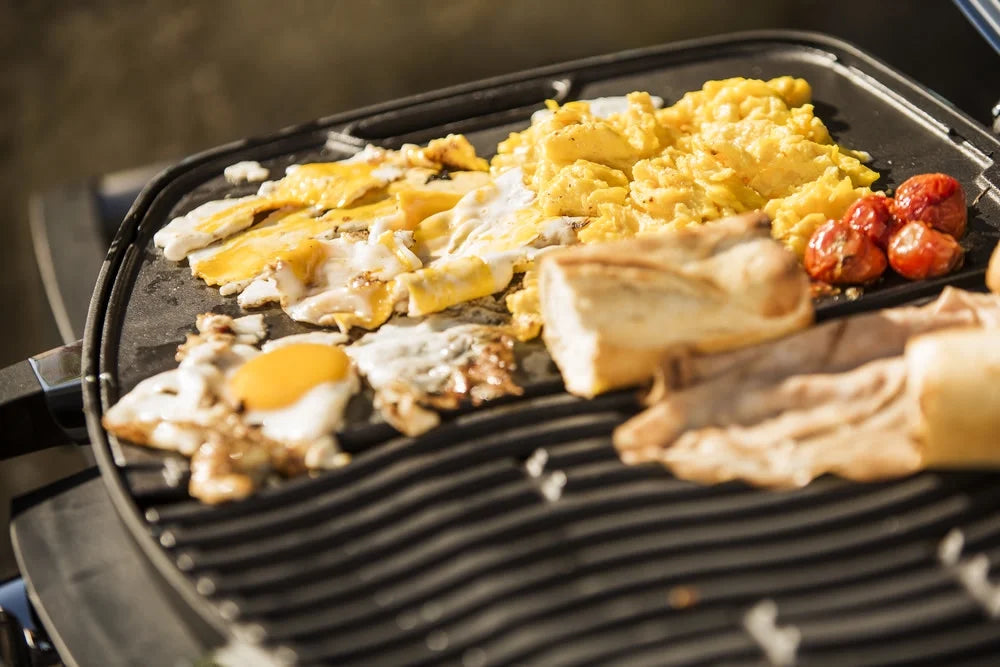 Red Portable Propane Gas Grill with Griddle I22570
