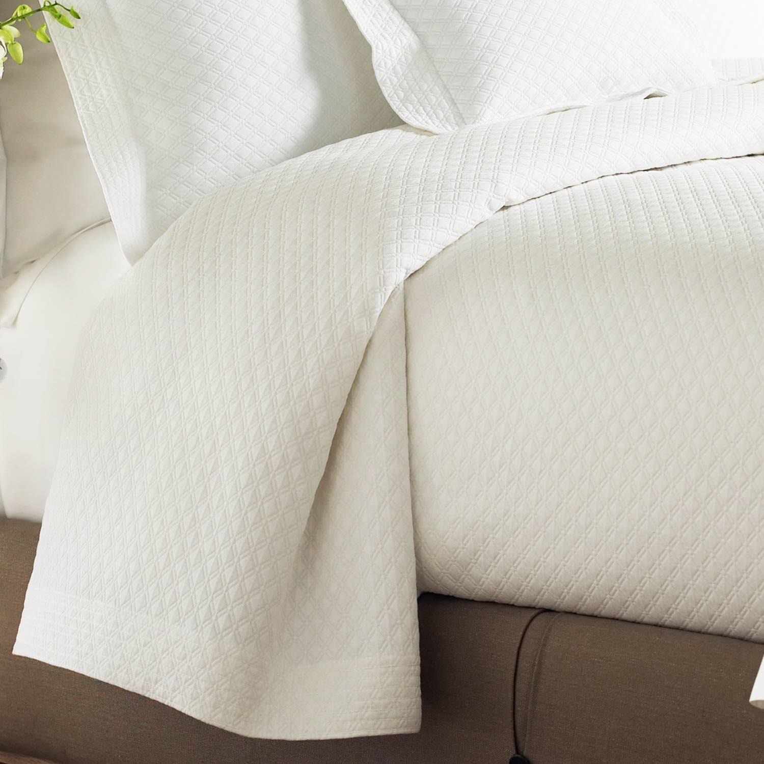 Natural California King Coverlet P86840