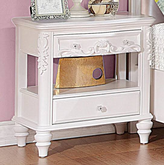 Metallic Lilac Nightstand E567