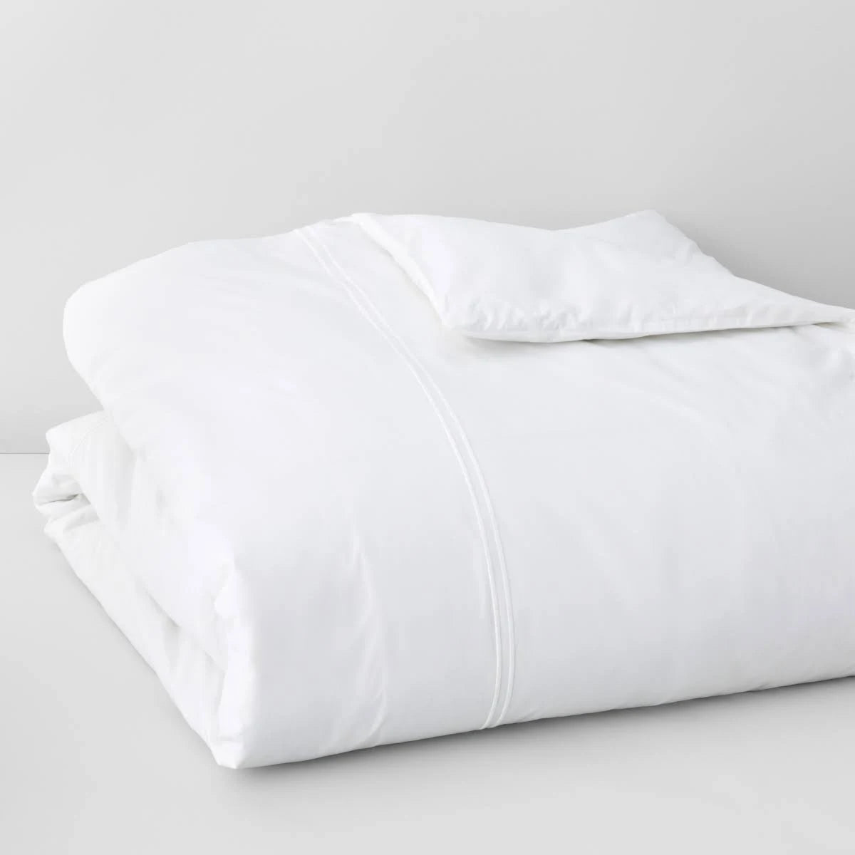 White Full/Queen Duvet Cover T881