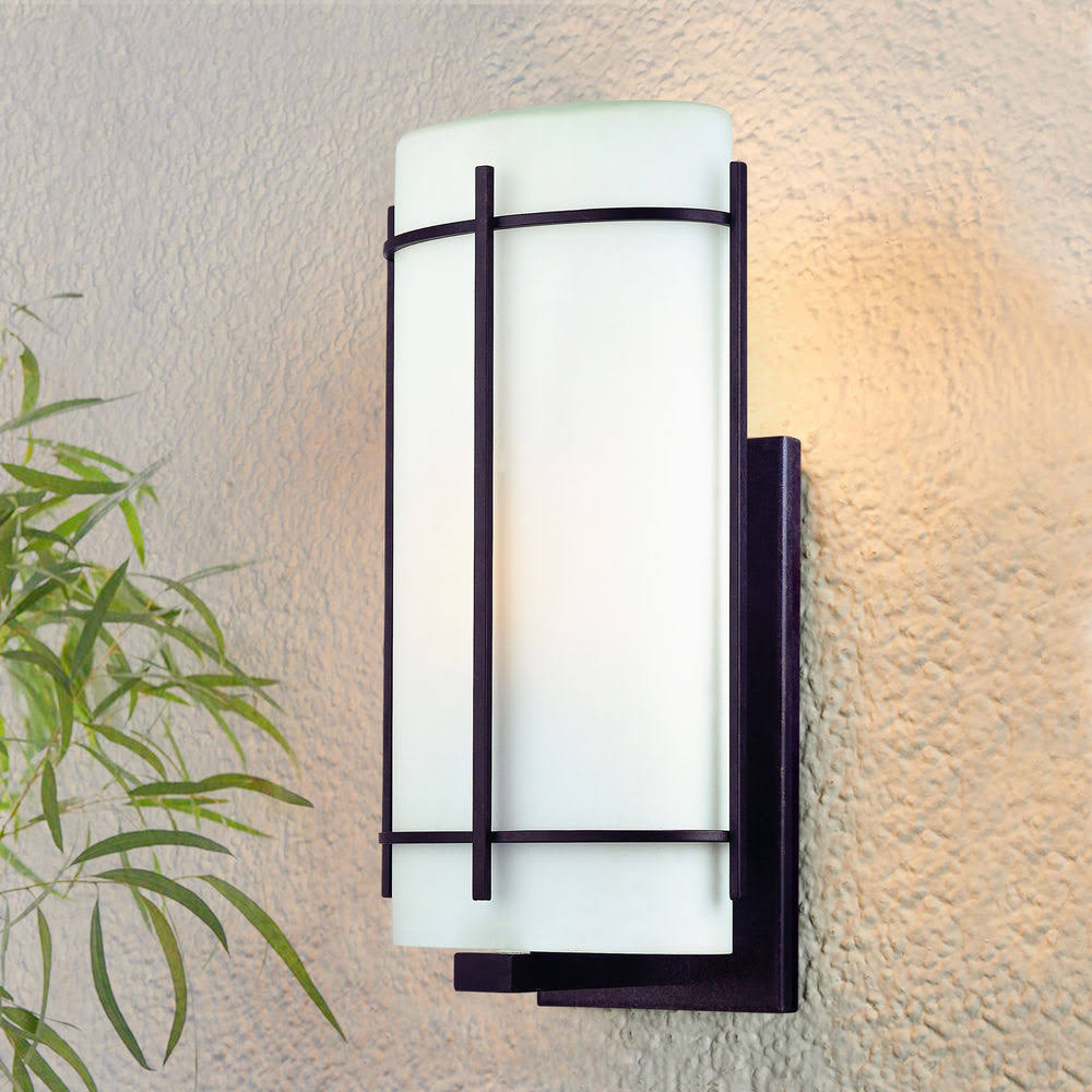 Olde World Iron Outdoor Wall Light L2860
