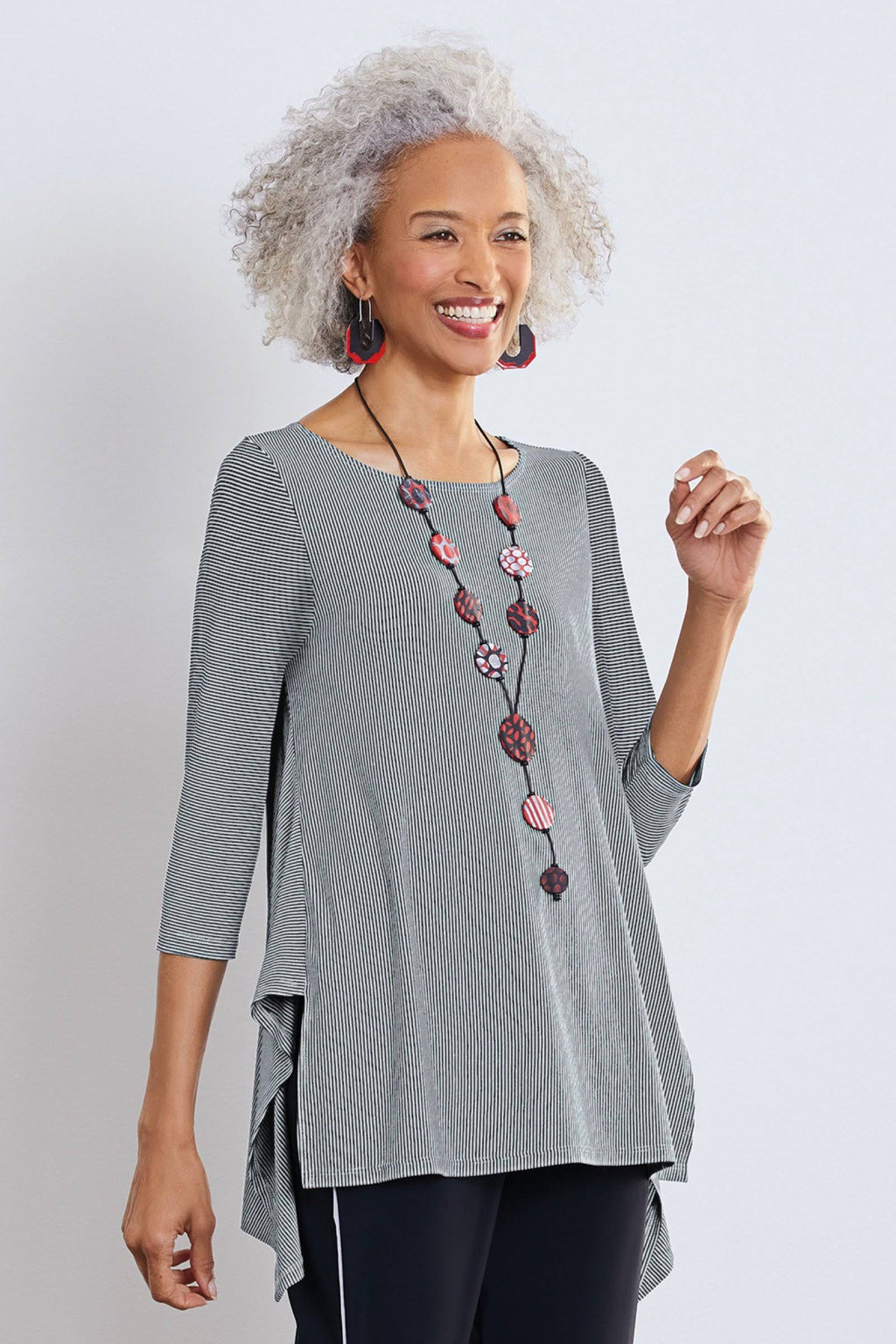 3/4 Sleeve Black White Microstripe Knit Top B865377